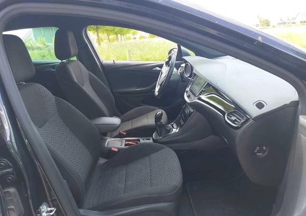 Opel Astra cena 46900 przebieg: 151938, rok produkcji 2017 z Olkusz małe 11